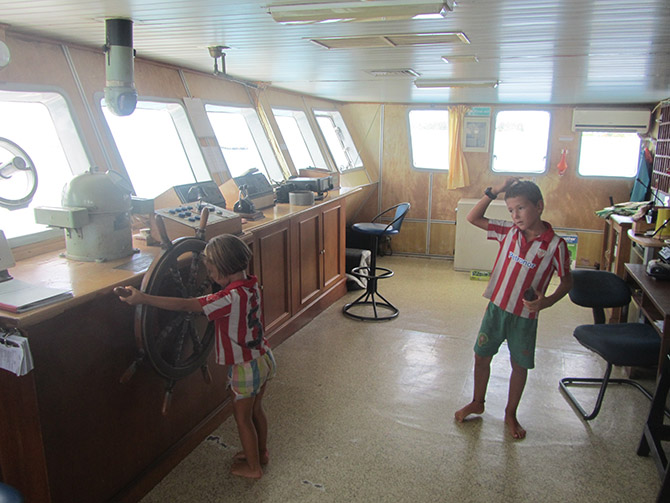 Ferry a Singkil, Islas Banyak, Sumatra, Indonesia - Viajes Ikertanoa