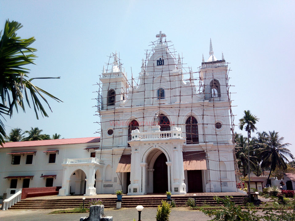 La iglesia de St. Anthony en Goa, India.