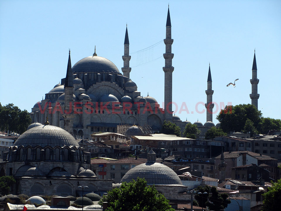 Mezquita de Süleymaniye en Estambul, Turquía.