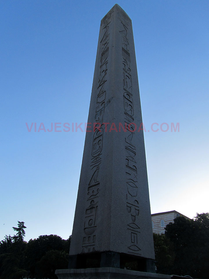 Obelisco de Teodosio en Estambul, Turquía.