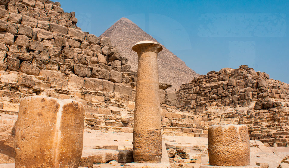 Templo de Isis en el Cementerio Oriental de la Gran Pirámide, Giza. Viaje a Egipto con Viajes Ikertanoa en abril 2018.